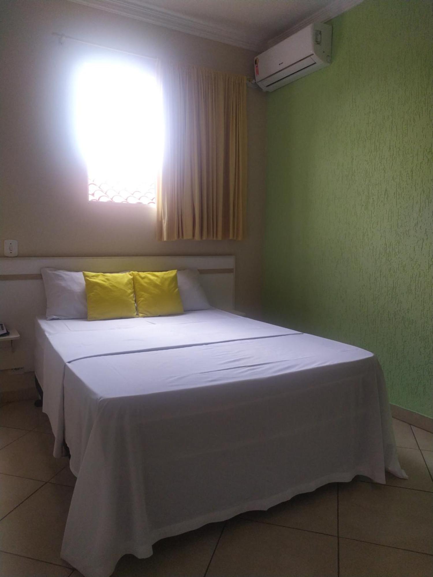 Hotel Dayse Santana de Parnaíba Rom bilde